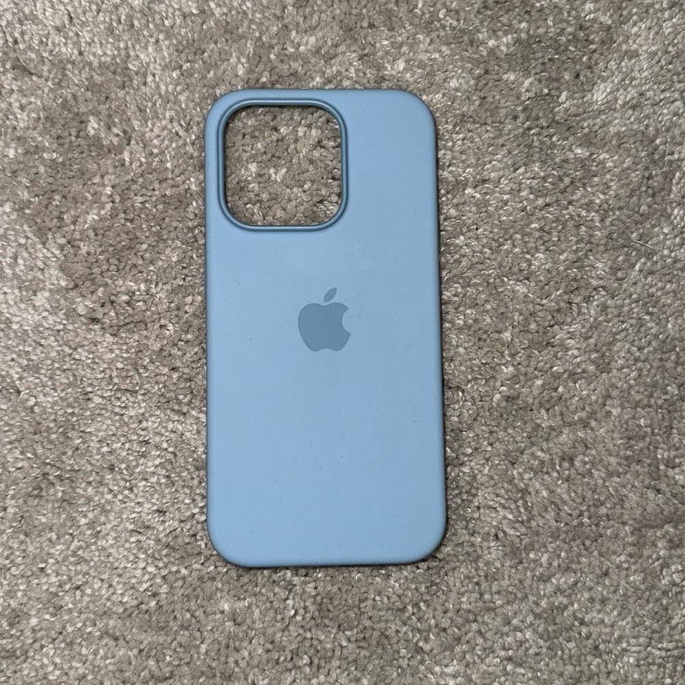 Apple Silicon case light blue
